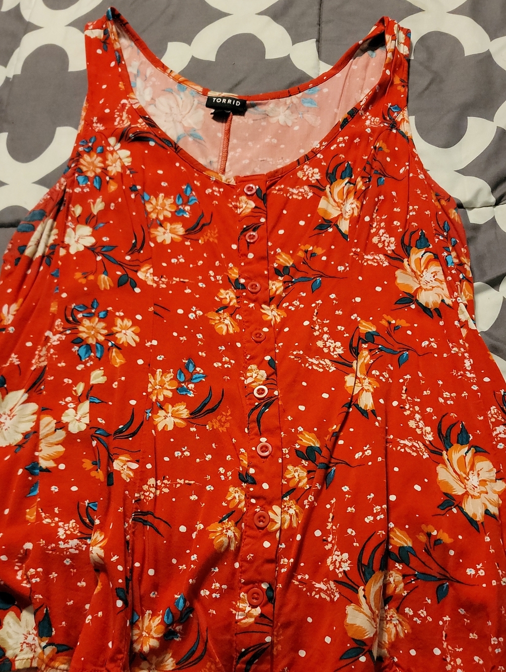torrid Size 0 Red Floral Button-Front Camisole Stretchy Plus Size